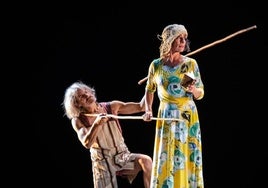 Los bailarines Miguel Quiroga y Estrella García, en una escena de 'Postales rotas'.