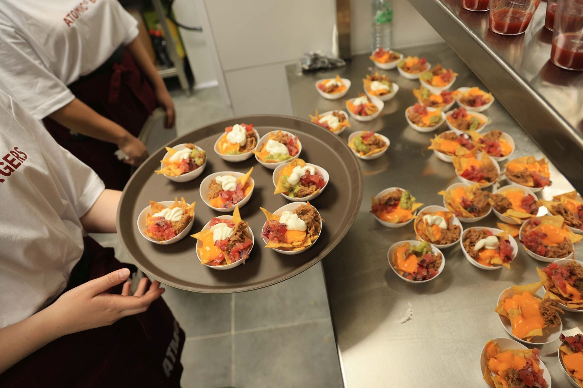 Así fue la inauguración de A toda Mesa, la nueva hamburguesería &#039;gourmet&#039; en Gijón