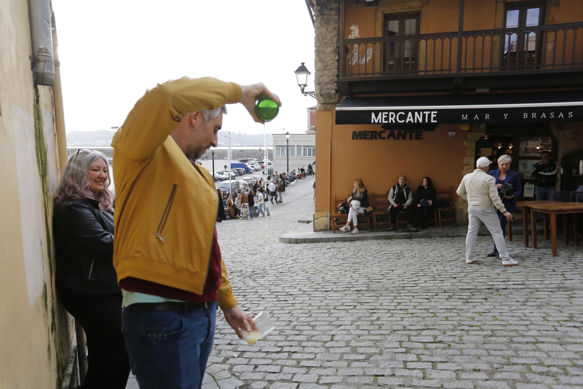 &#039;Mercante, mar y brasas&#039; renace en la Cuesta del Cholo