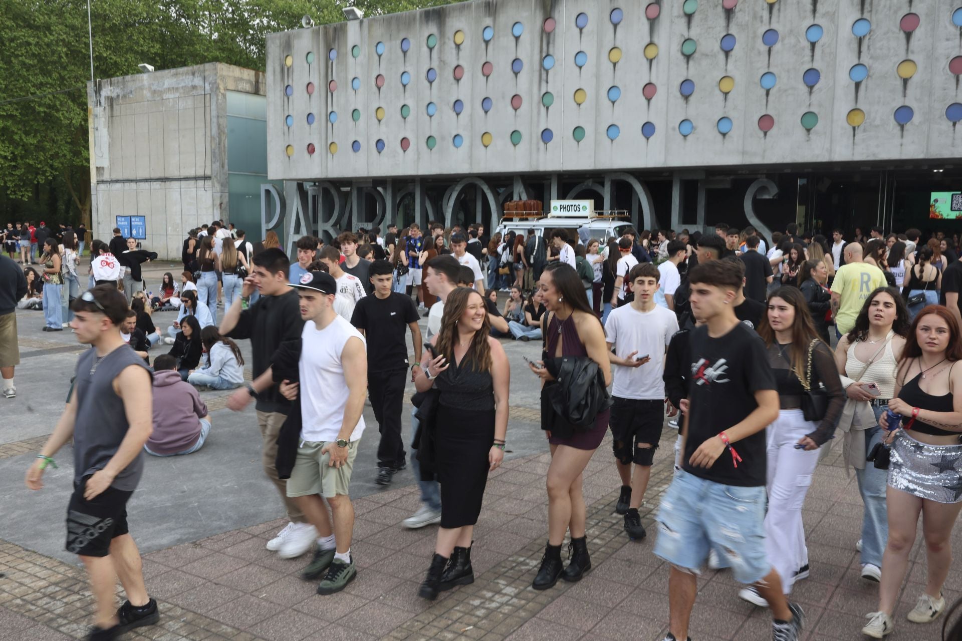El Monoloco Fest llena La Magdalena en Avilés