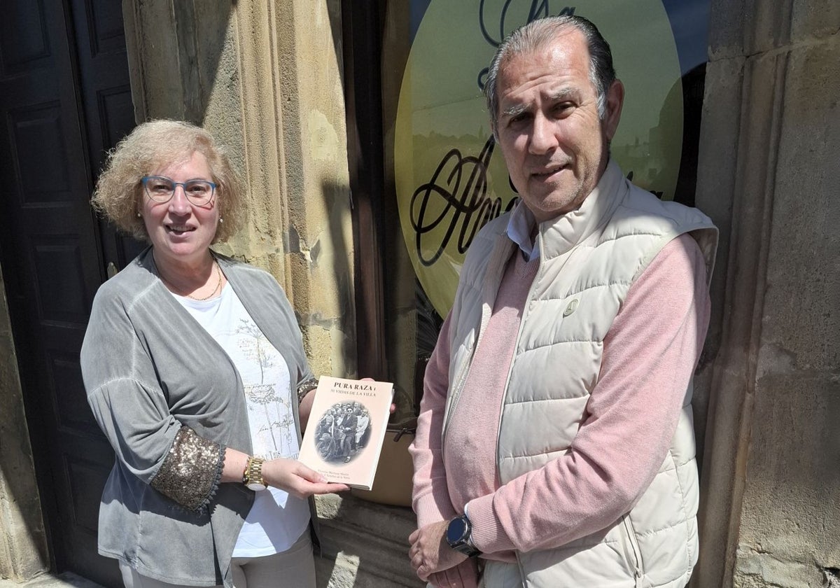 Un libro destaca la vida de 50 vecinos de Villaviciosa que «dejaron su huella»