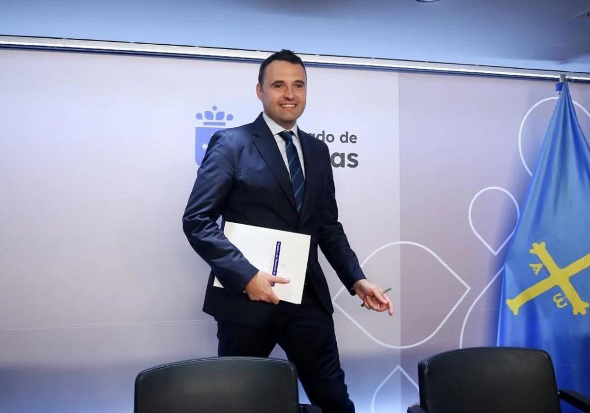 El Principado destaca el «fuerte apego» del Sabadell con Asturias y espera que el Gobierno tome la decisión «más acertada» sobre la OPA