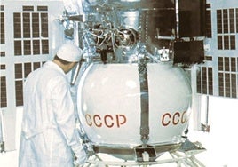 Imagen del archivo de la Agencia Espacial Rusa (Roscosmos) en la que se ve el módulo de la 'Venera 8', similar al 'Kosmos 482' que caerá sobre la Tierra de manera inminente.