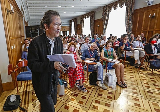 El filosofo coreano y Premio Princesa de Asturias de Comunicación y Humanidades 2025 Byung-Chul Han, durante su curso magistral en la UIMP en 2022.