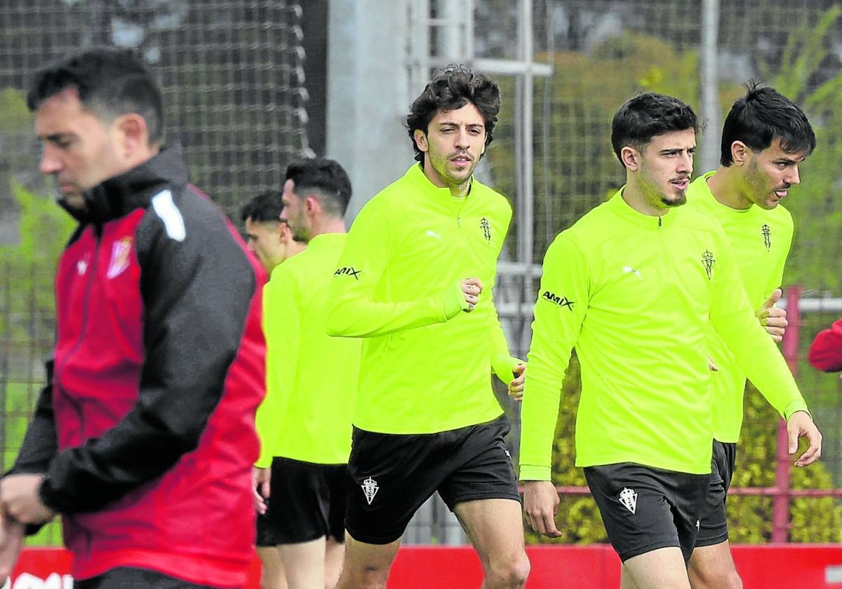 César Gelabert se apunta a la final del sábado del Sporting de Gijón contra el Deportivo