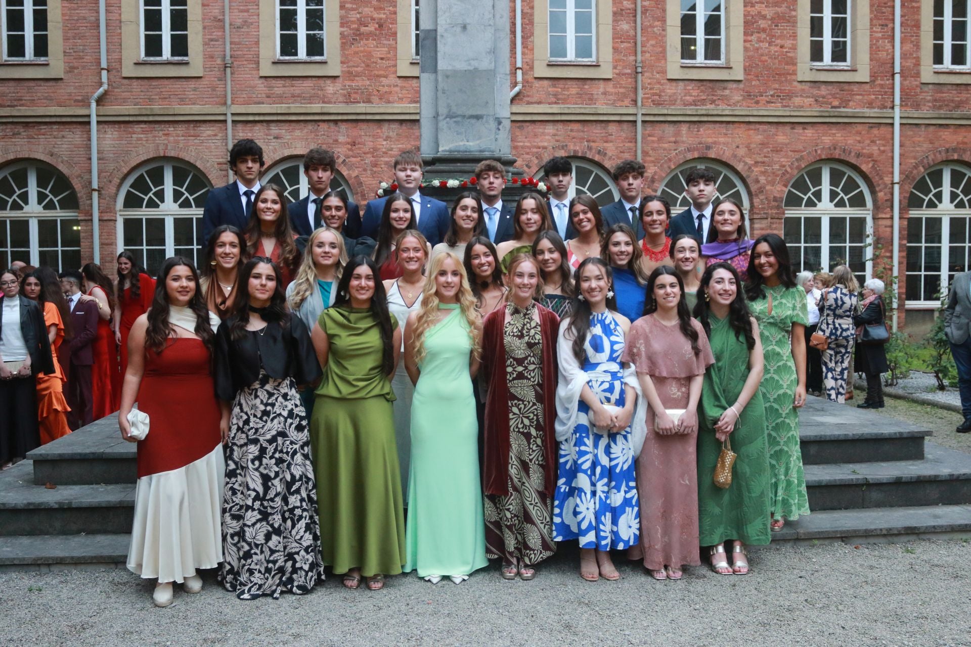 Asunción e Inmaculada celebran graduaciones en Gijón
