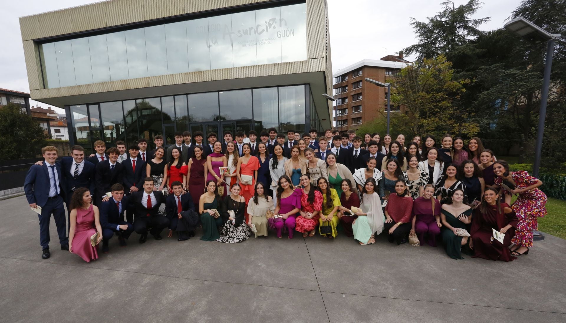Asunción e Inmaculada celebran graduaciones en Gijón