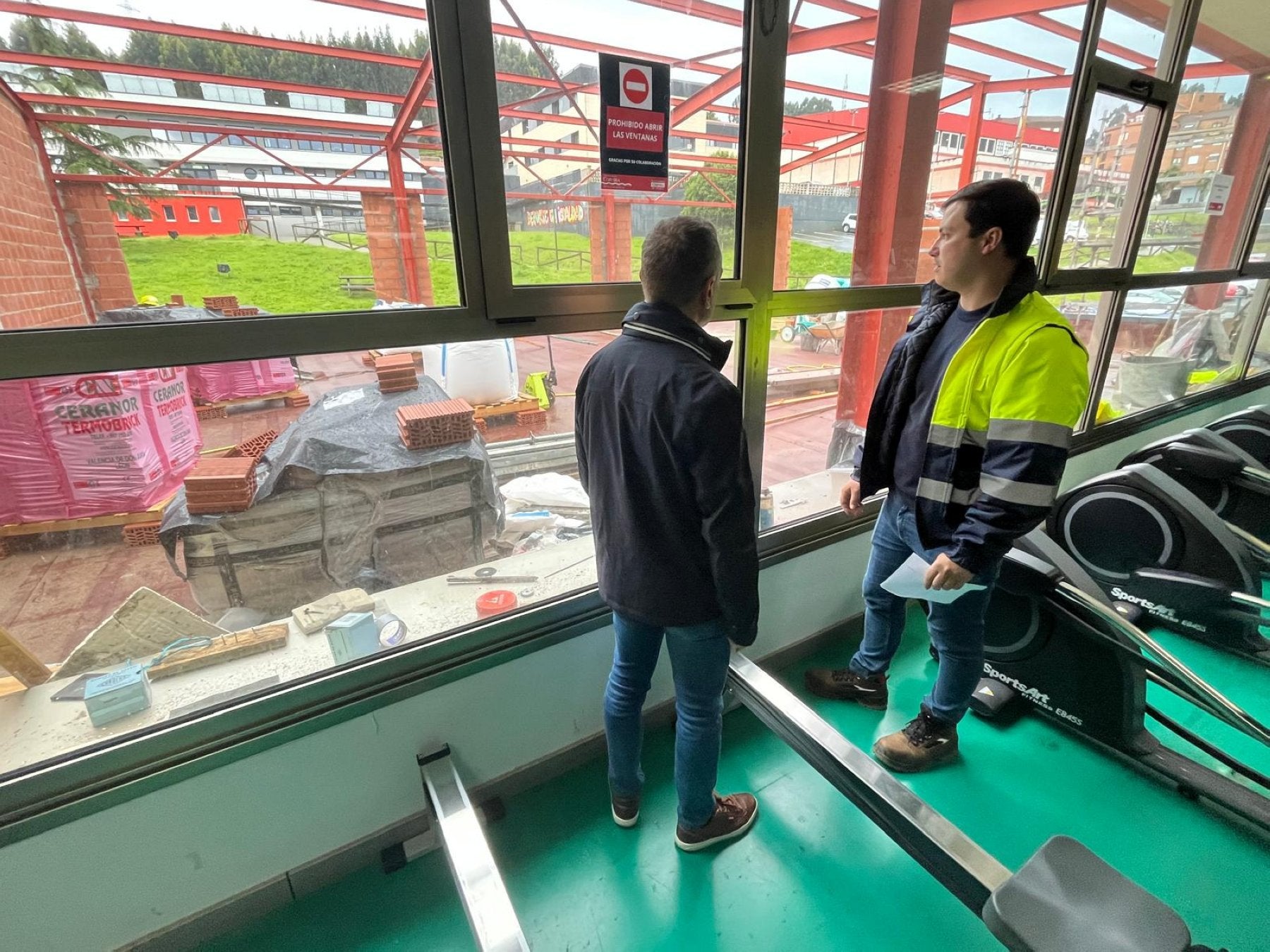 El Complejo Deportivo Corvera estrena máquinas de musculación