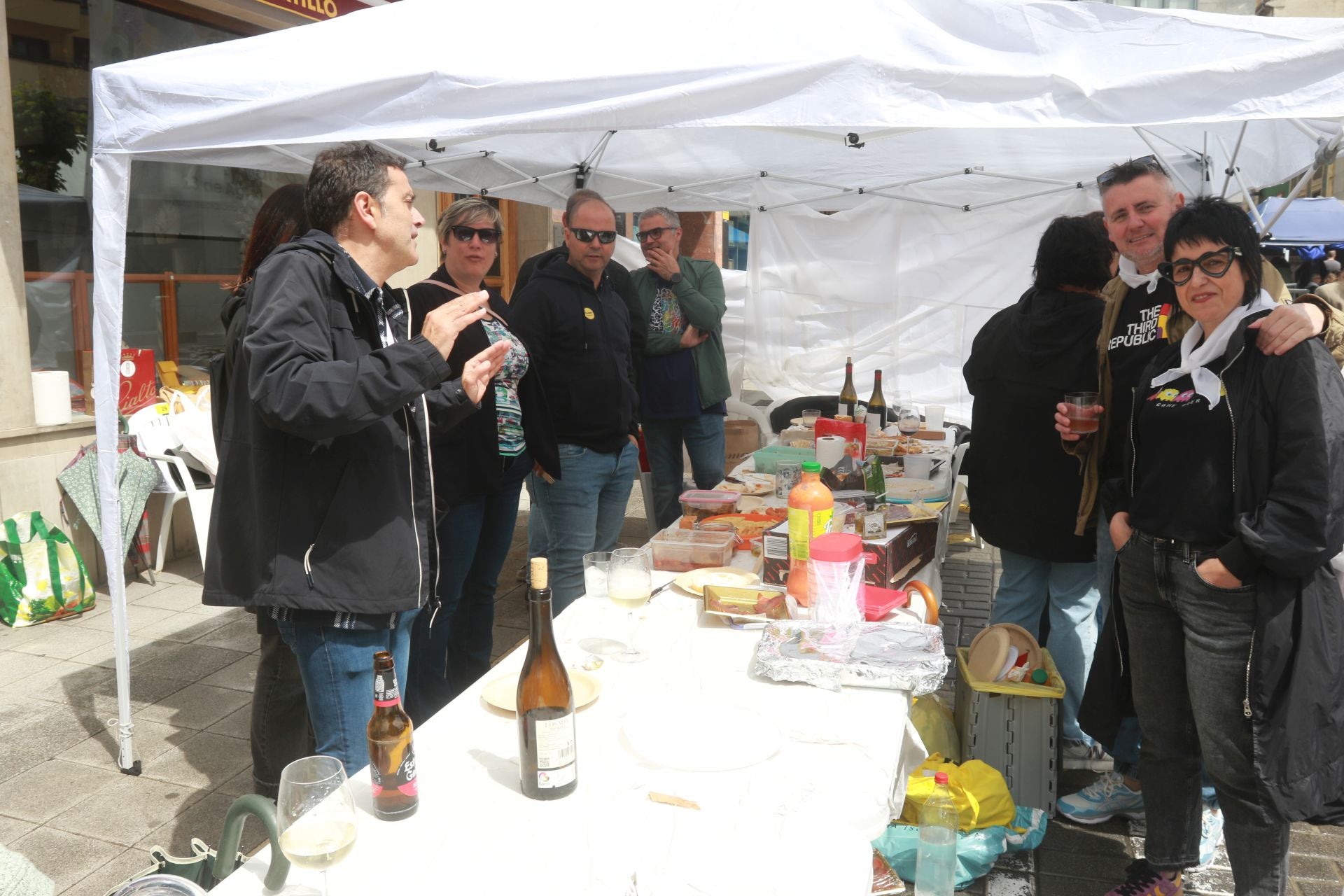 Comida en la calle en Pola de Laviana