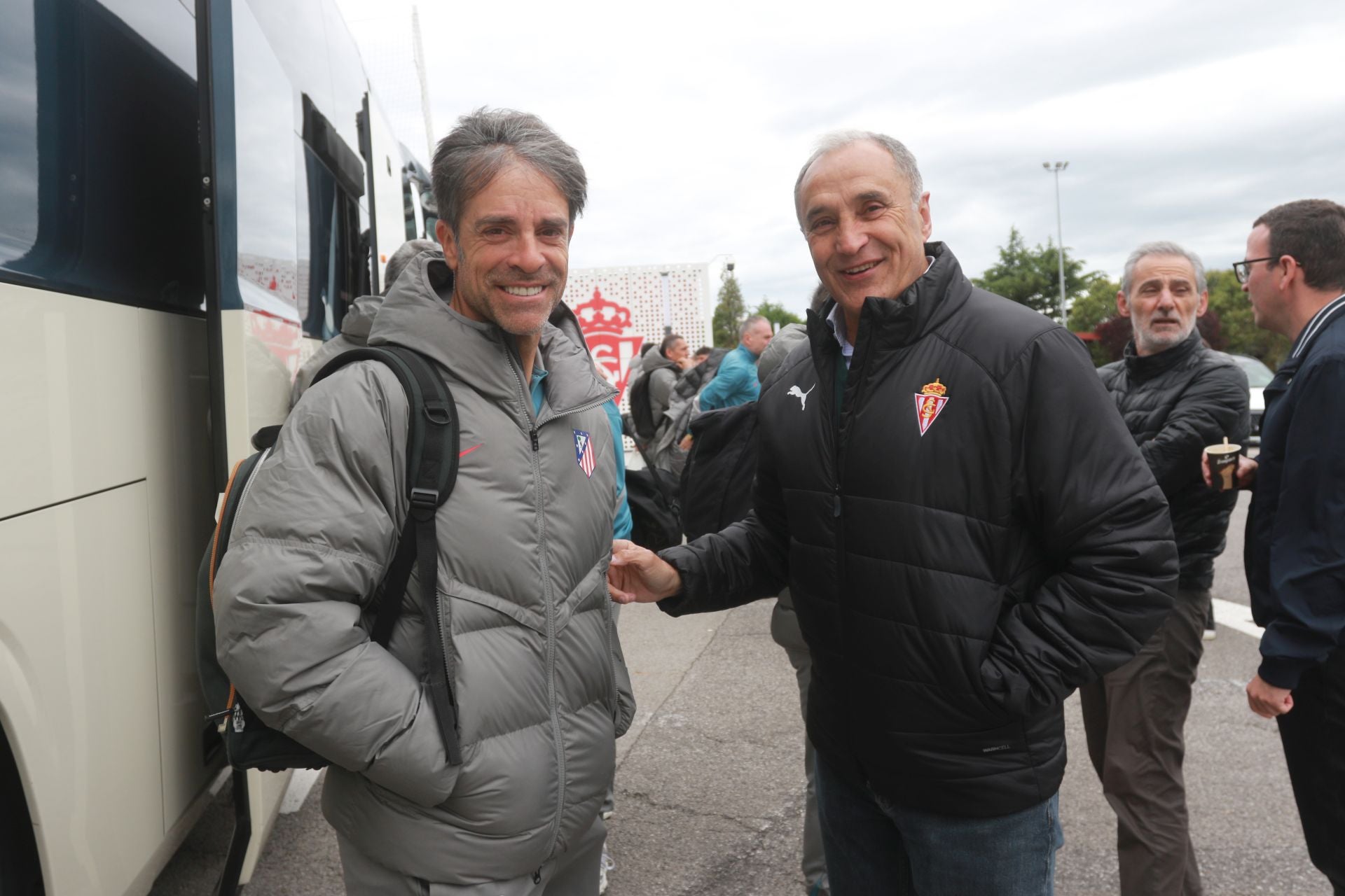 Partido entre los veteranos del Sporting de Gijón y el Atlético de Madrid