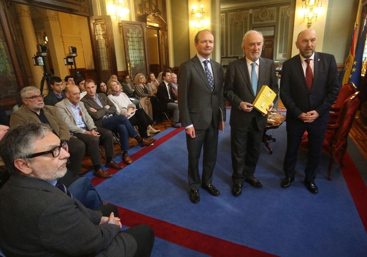 Presentación del libro 'De la democracia en Hispanoamérica' de Santiago Muñoz.