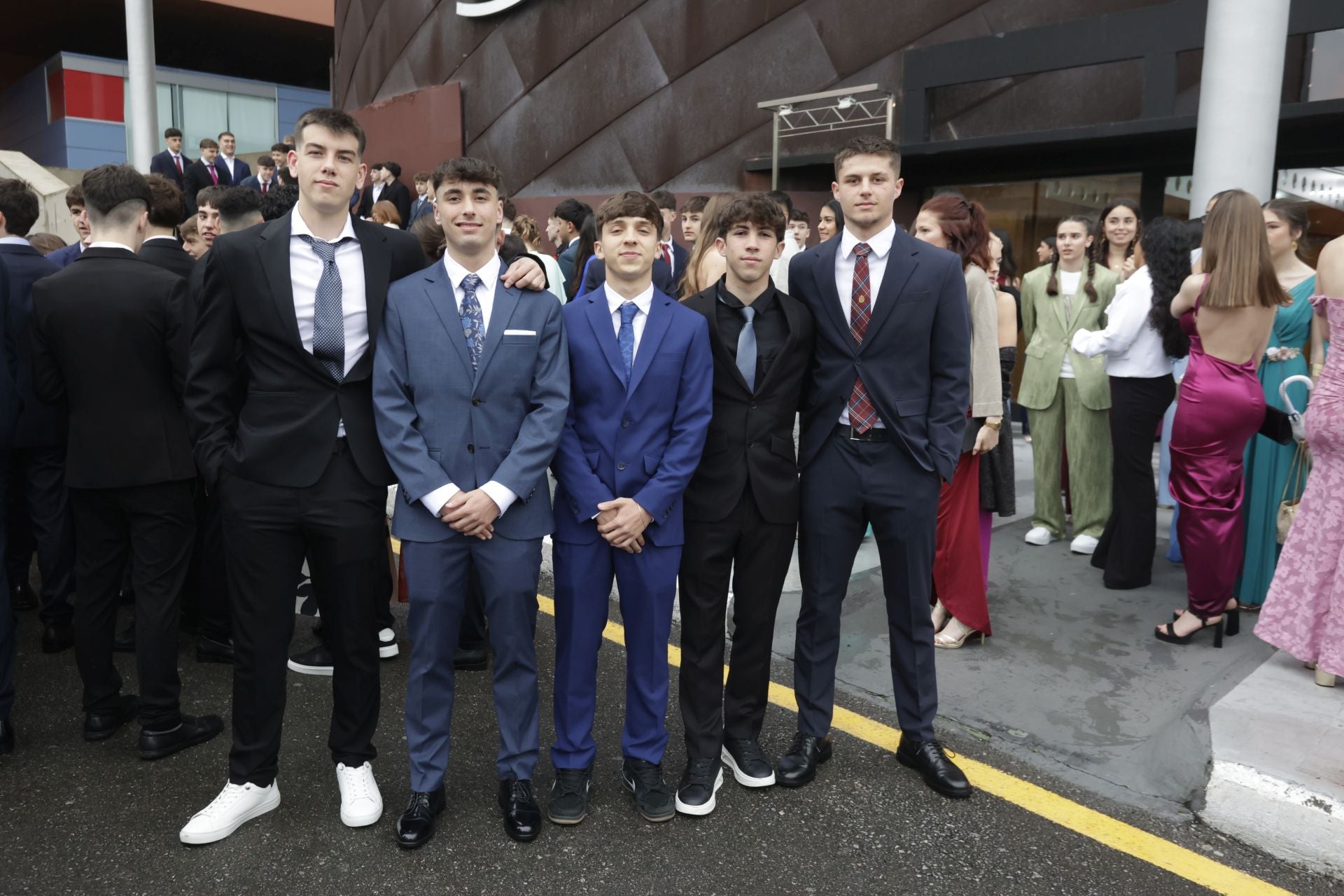 130 alumnos del IES Calderón se gradúan, y 8 con matrícula de honor
