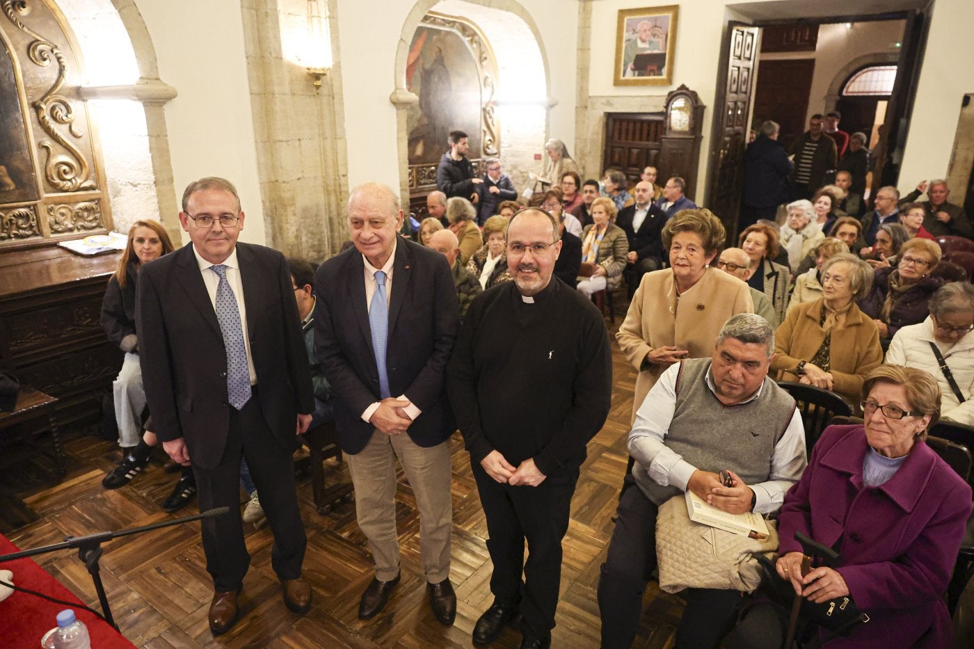 Jorge Fernández, exministro del Interior: «La Virgen María es la criatura más excelsa de la Creación»
