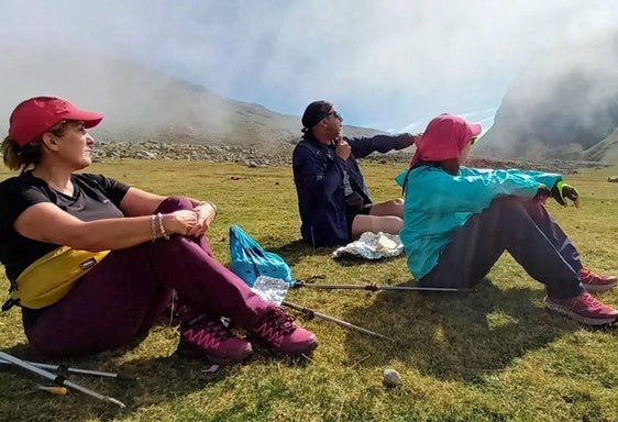 Dos planes de ruta bien definidos para dos fines de semana distintos y un objetivo marcado: dar a conocer esa maravilla de paisajes y el montón de historias que se pueden encontrar en el territorio de Les Ubiñes.