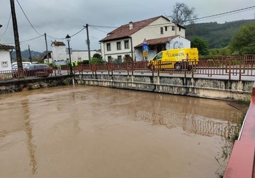 El río Libardón a su paso por Colunga.