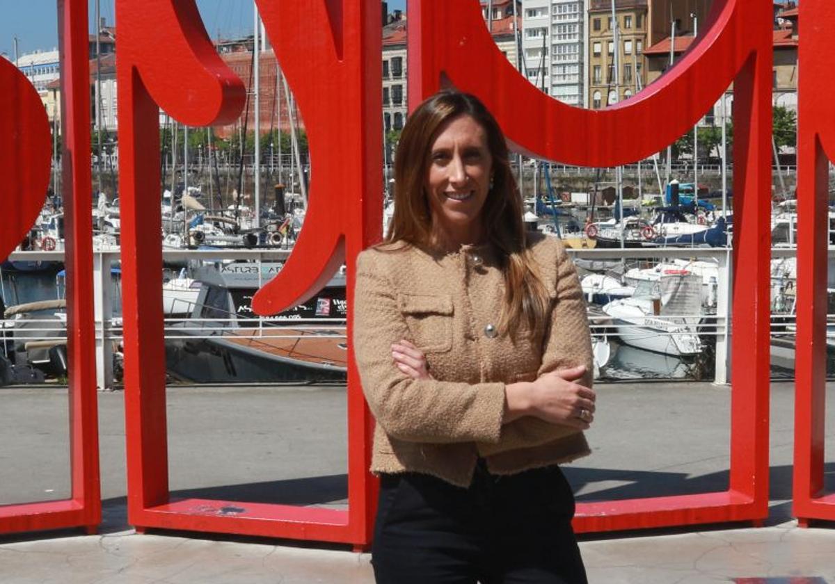 «Barbón puso a Roqueñí en el Puerto de comisaria política para ir contra Gijón»