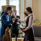 Lope y Trini, en una escena de 'La Promesa'.
