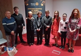 Los premiados en el primer concurso de piano organizado por el Rotary Club de Avilés.