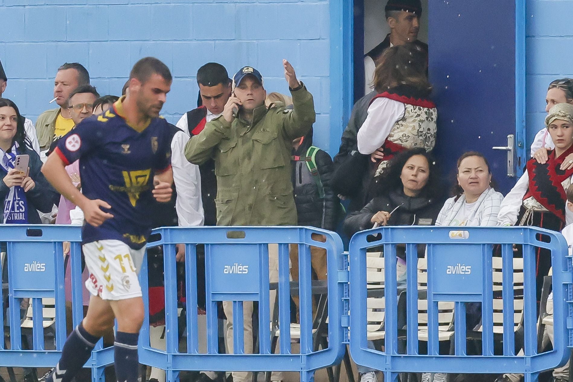 Locura en el Suárez Puerta: el Real Avilés sueña con el ascenso