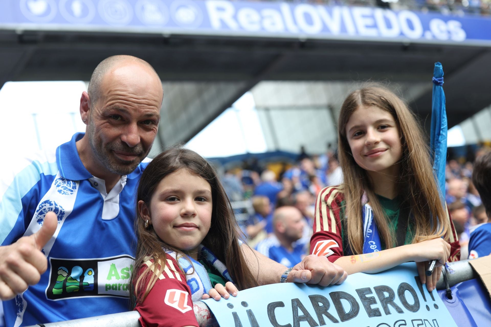 ¿Estuviste en el Real Oviedo - Zaragoza? ¡Búscate en las fotos!