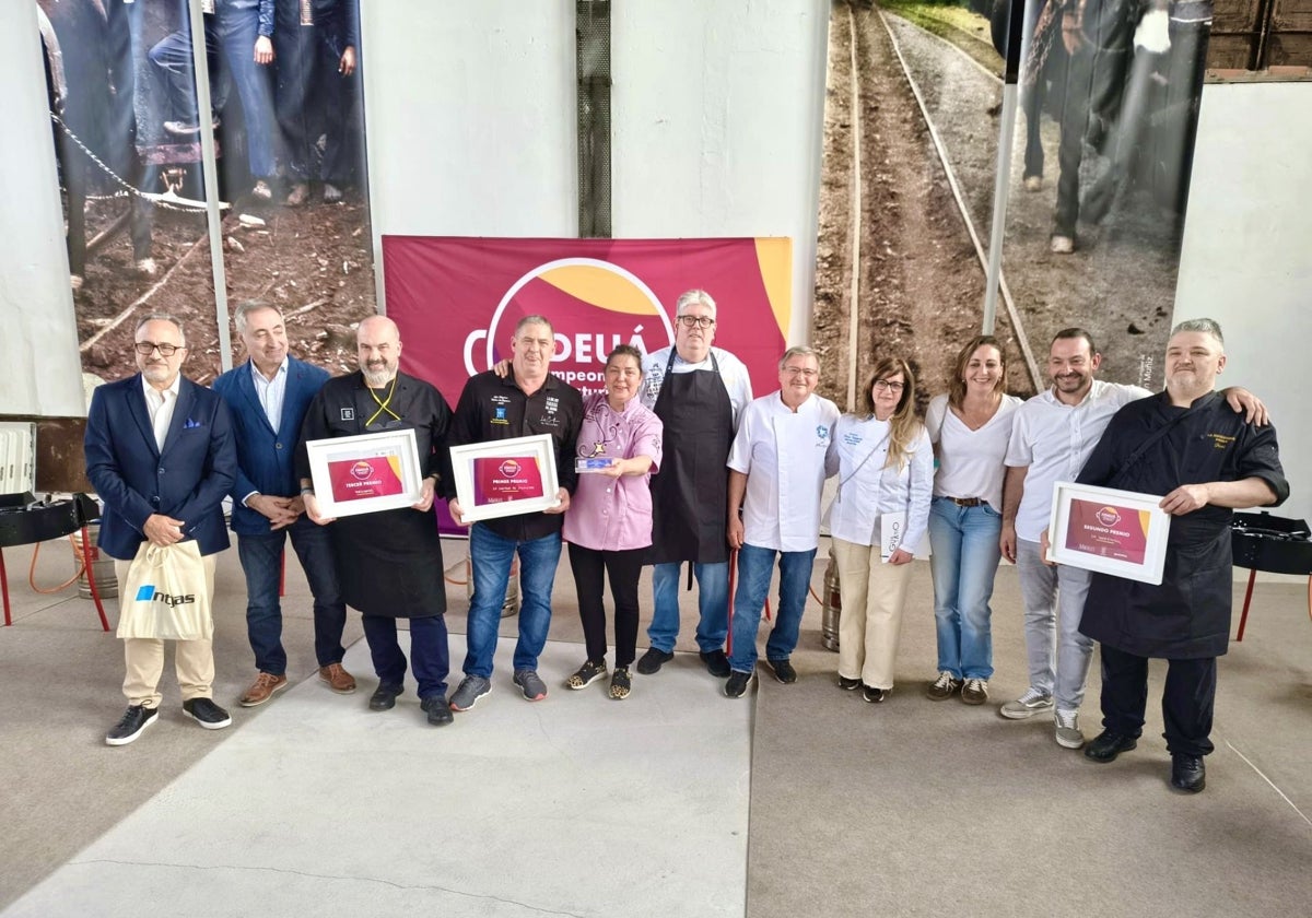 La mejor fideuá de Asturias se cocina en una cantina de Avilés
