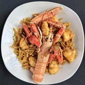 La mejor fideuá de Asturias, la de la Cantina de Villalegre, en Avilés.