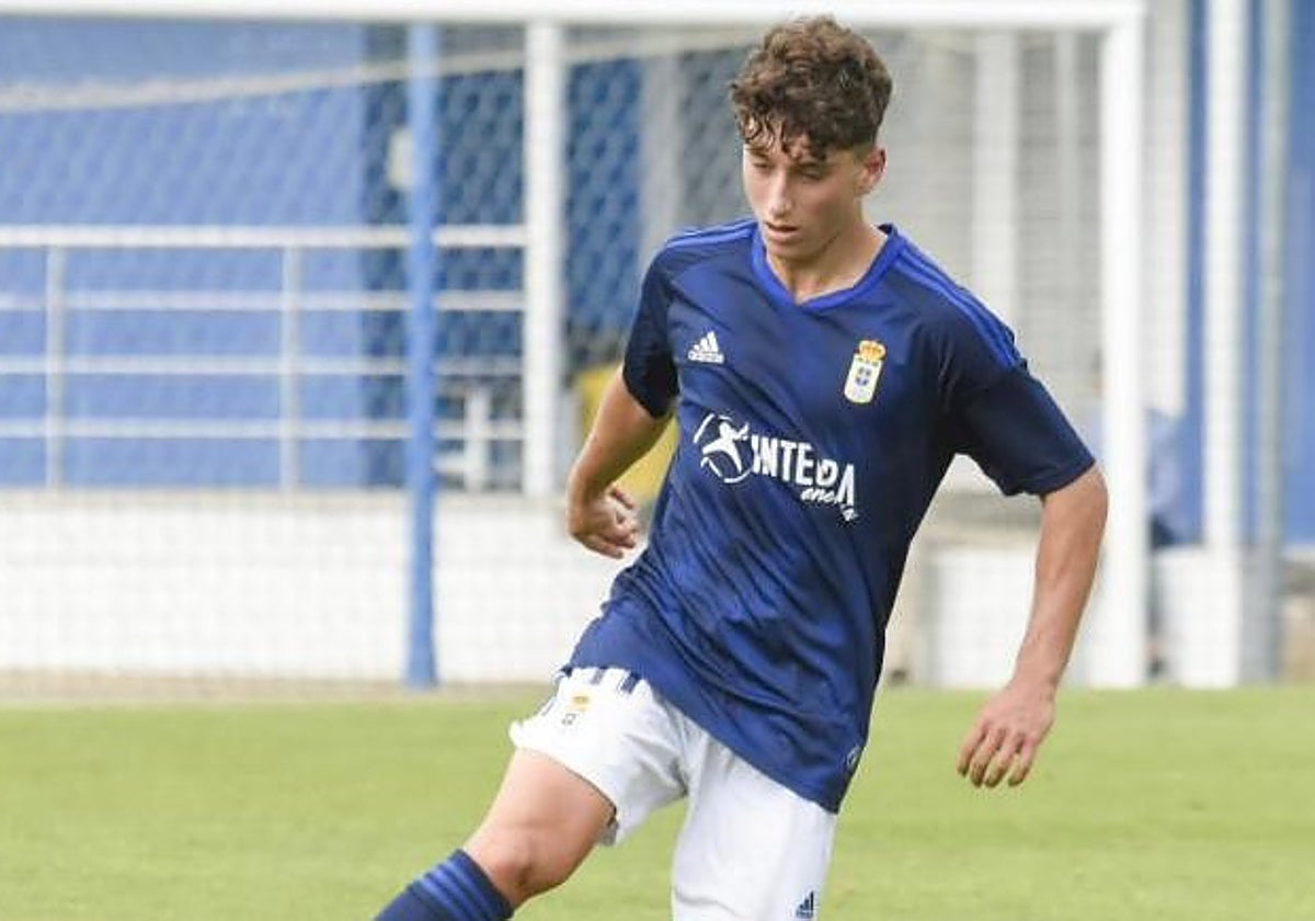 Joel Giraldo González durante su temporada en el Real Oviedo.