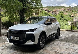 El diseño de los EBRO PHEV está realizado bajo el concepto «el arte de las líneas fluidas» .