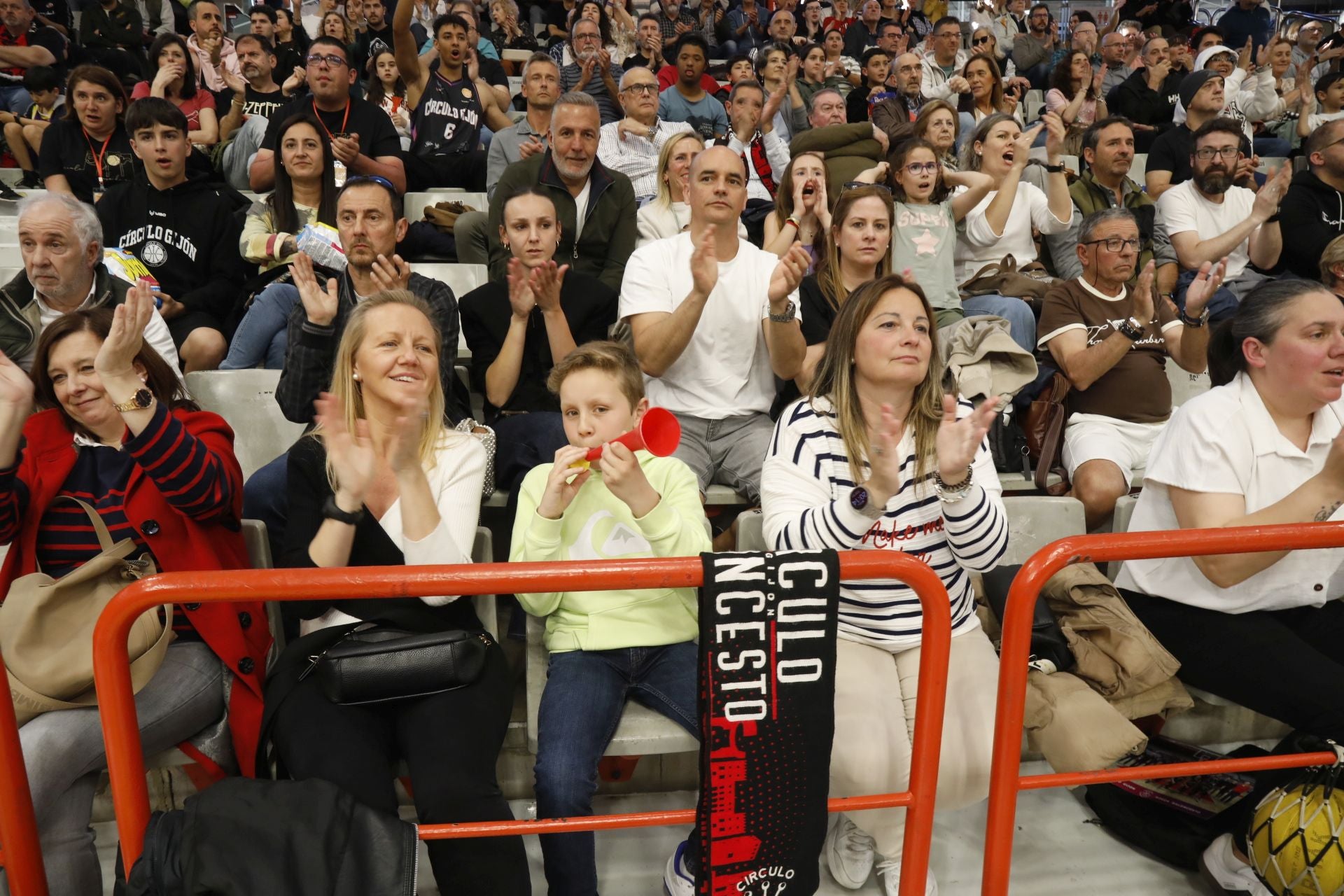 Los mejores momentos del Colegio El Pinar - Círculo Gijón Noega