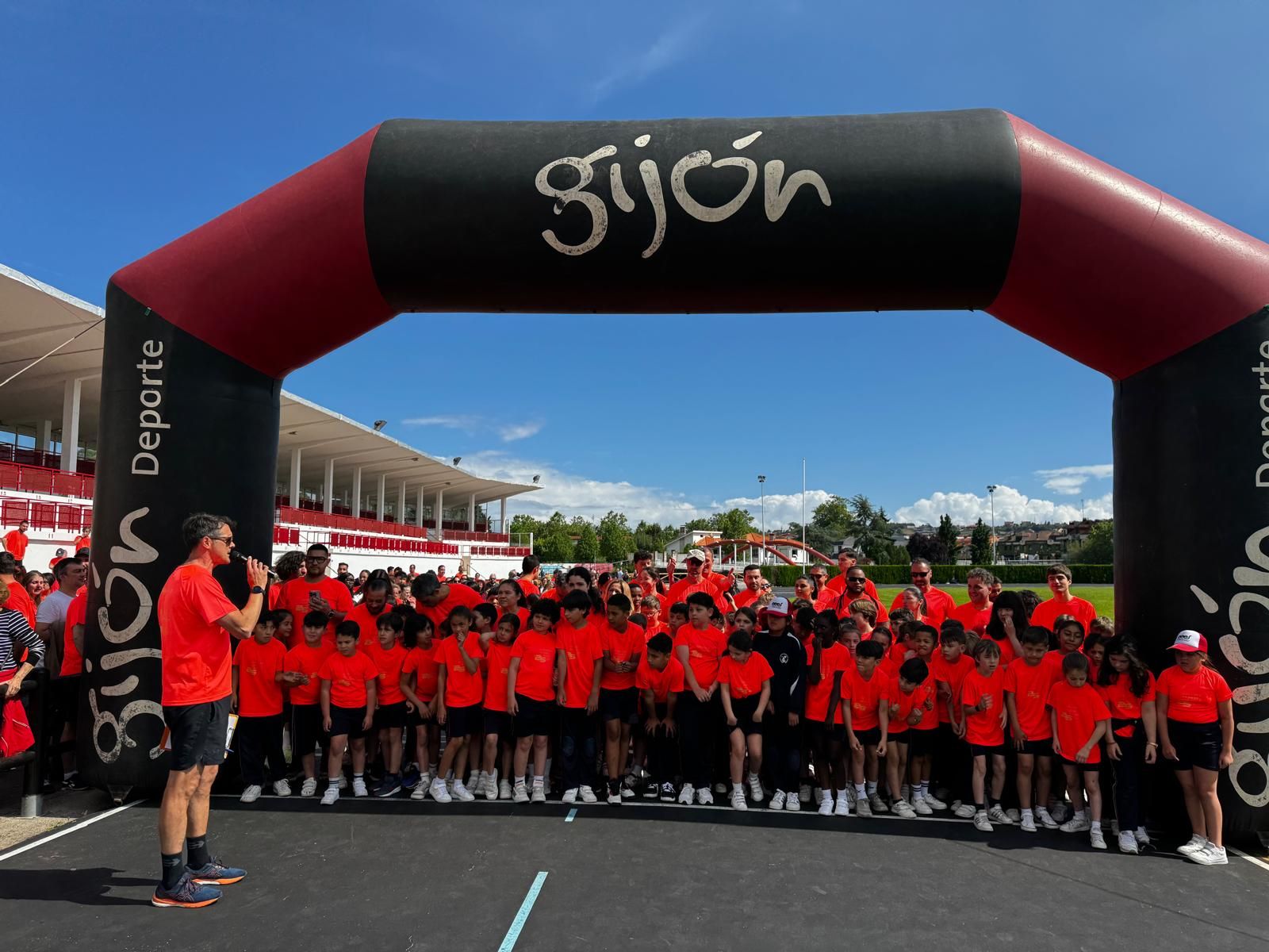 Carrera solidaria del Colegio San Vicente de Paúl por &#039;El ángel de Javi&#039;