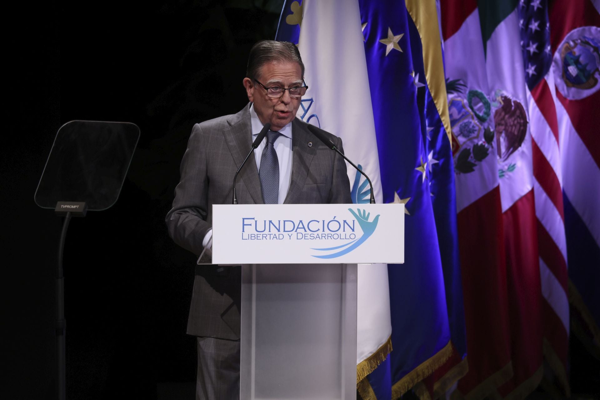 Todos los invitados en el VI Encuentro Ciudadano de la Fundación Libertad y Desarrollo, en imágenes