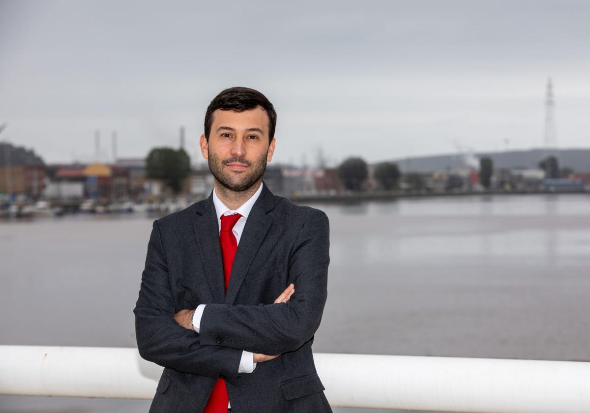 El presidente de AZSA y ahora también de Aege, Carlos Navalpotro, en Avilés.