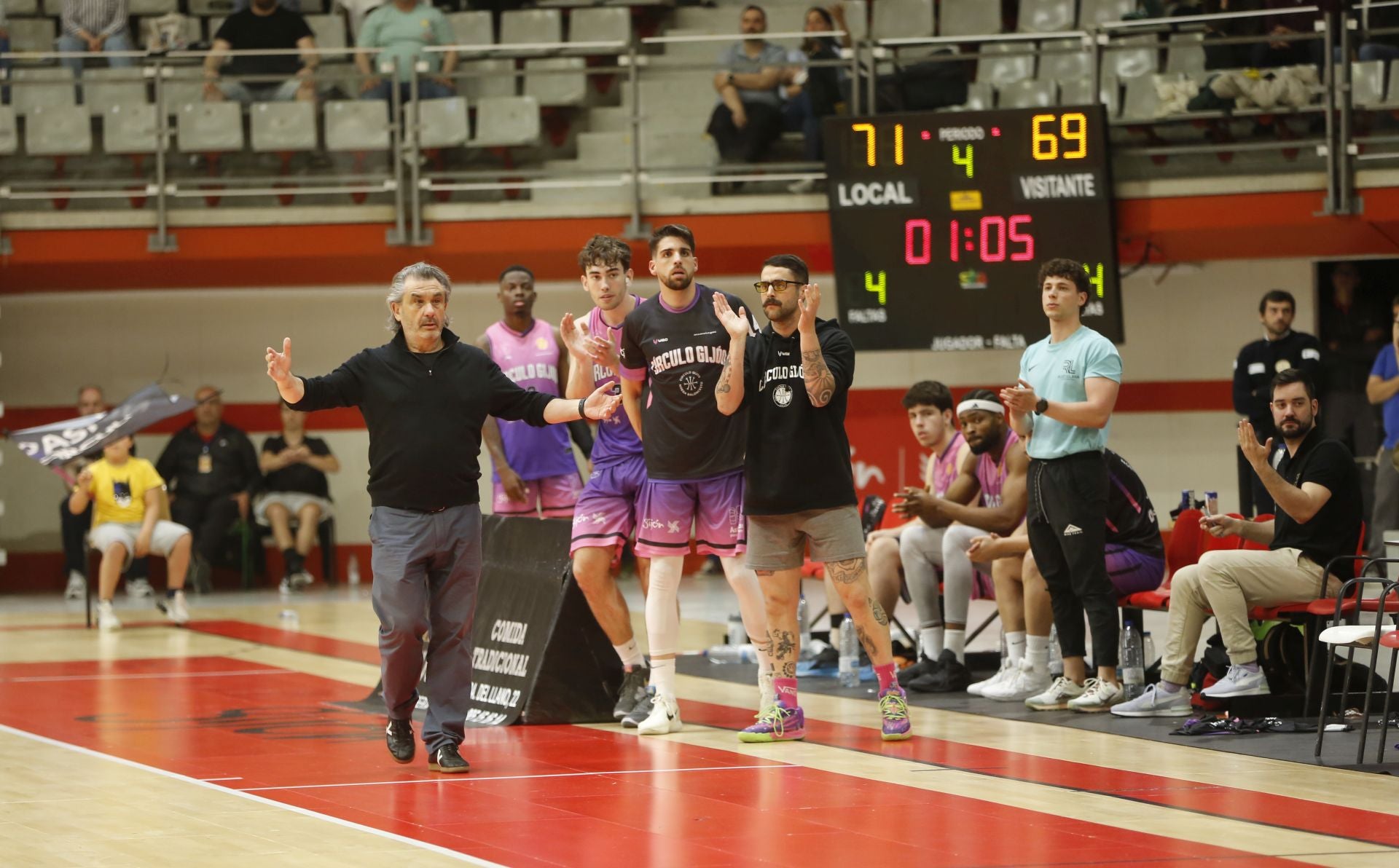 Las mejores imágenes del Círculo Gijón Noega Baloncesto - Sercomosa Molina Basket