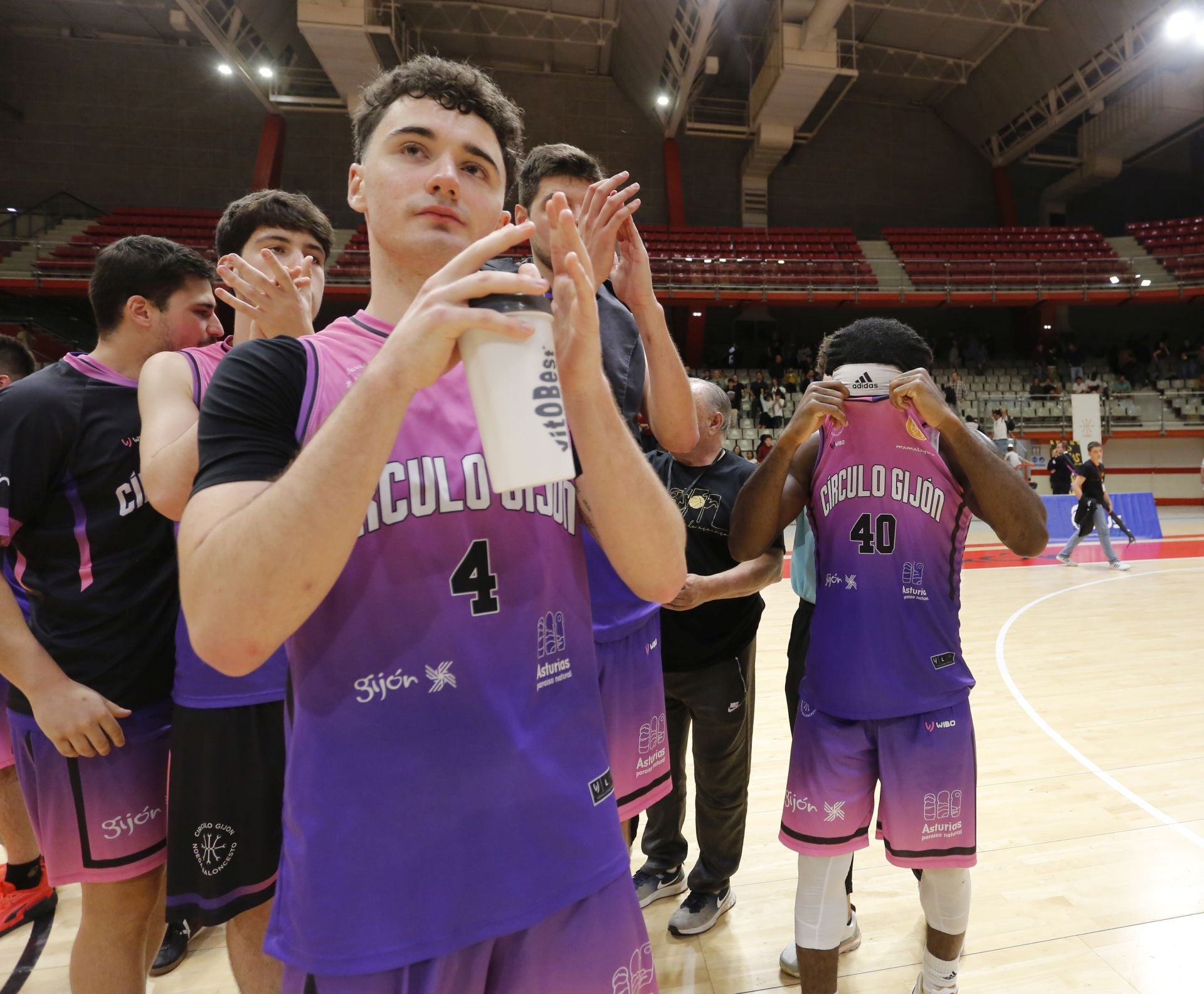 Las mejores imágenes del Círculo Gijón Noega Baloncesto - Sercomosa Molina Basket
