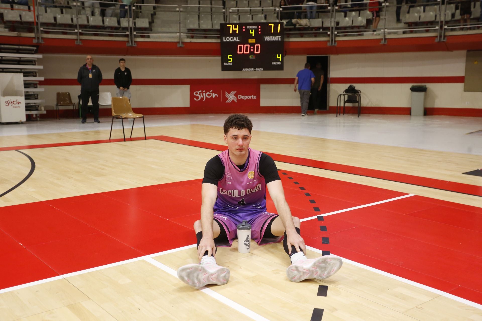Las mejores imágenes del Círculo Gijón Noega Baloncesto - Sercomosa Molina Basket