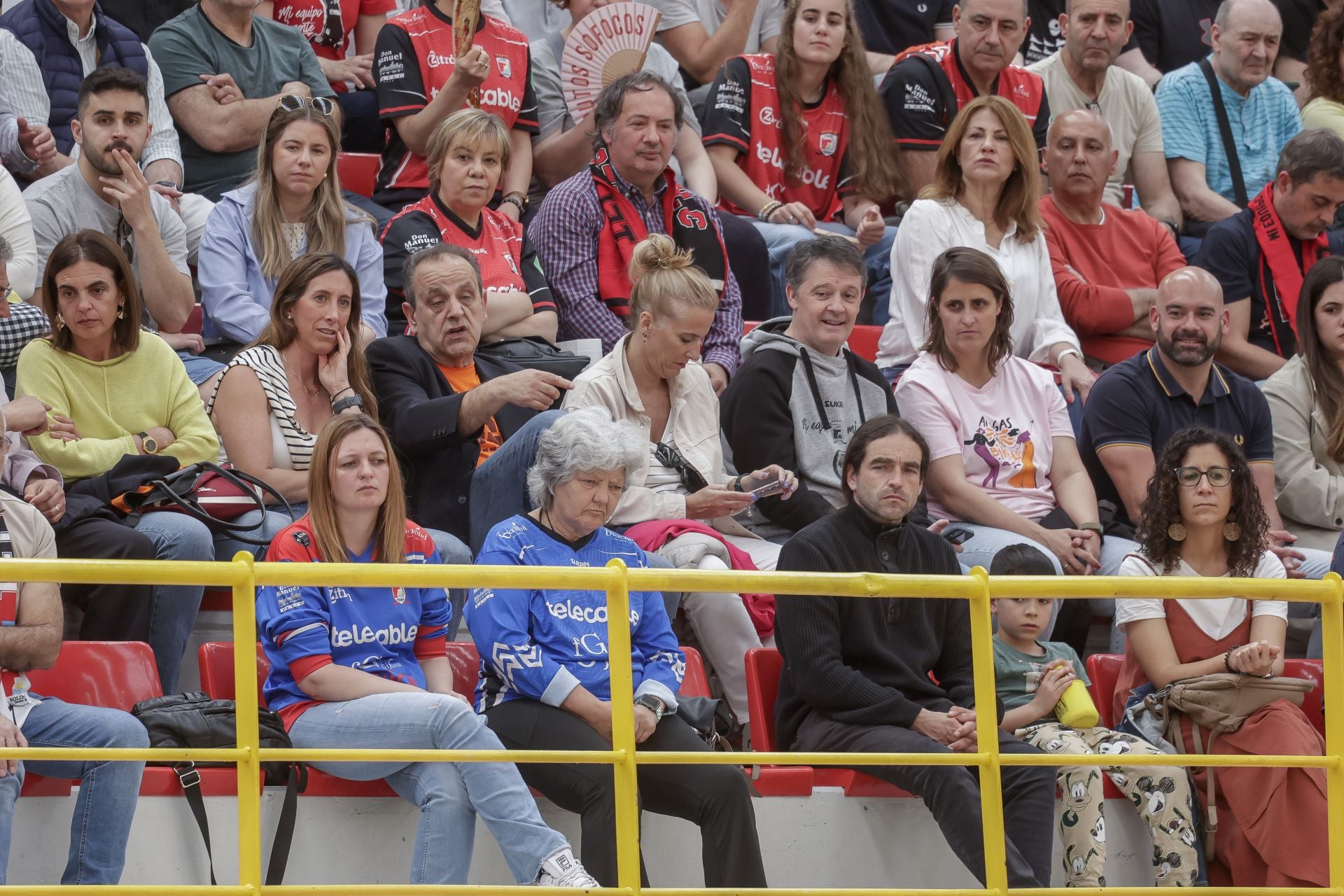 El Telecable, a un paso de la Liga: las mejores fotos de la victoria frente al Vila-Sana