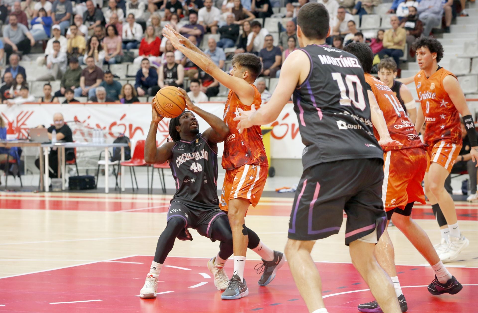 Histórico ascenso del Círculo Gijón Baloncesto: las fotos de una brillante conquista