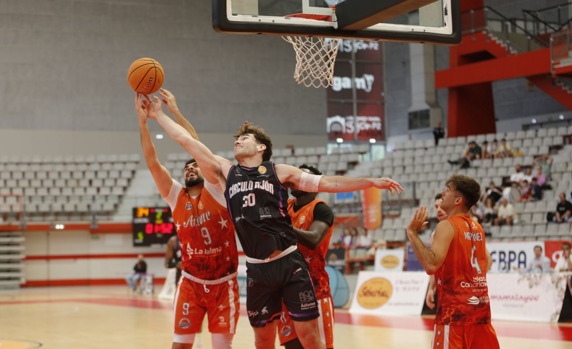 Histórico ascenso del Círculo Gijón Baloncesto: las fotos de una brillante conquista