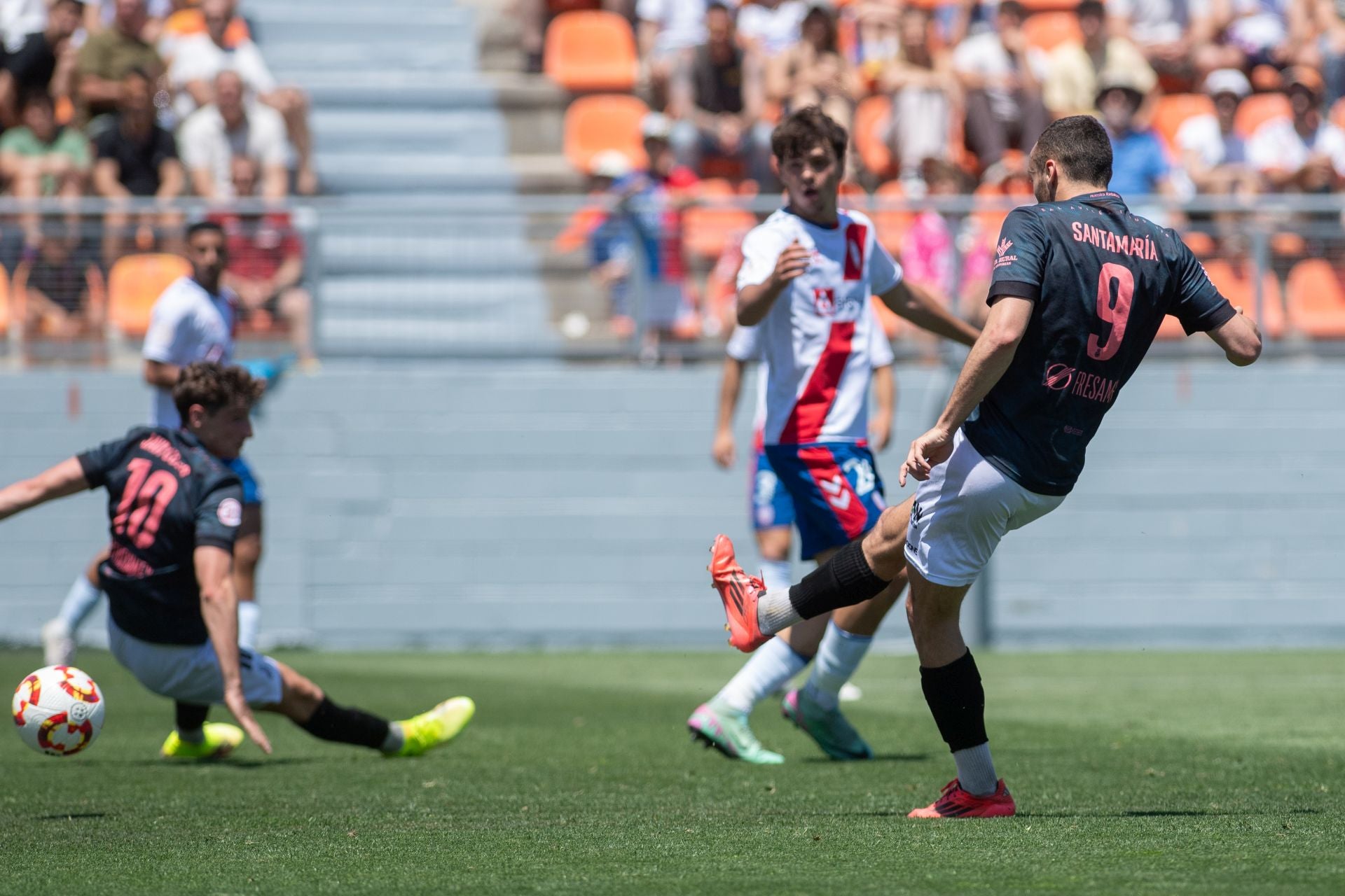 Las mejores fotos del Rayo Majadahonda - Real Avilés