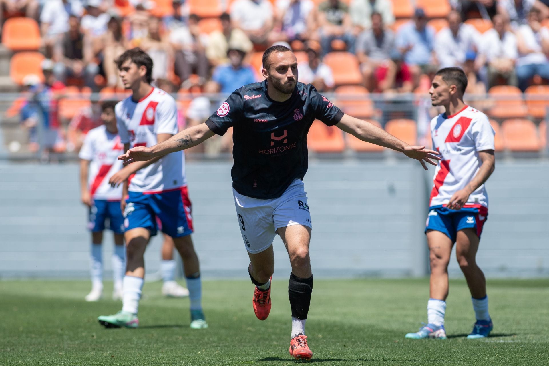 Las mejores fotos del Rayo Majadahonda - Real Avilés