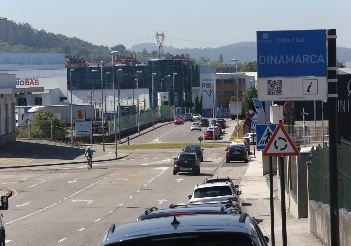 Imagen principal - El carril bici de Cerdeño a La Corredoria, en Oviedo: 1,1 millones y ocho empresas interesadas