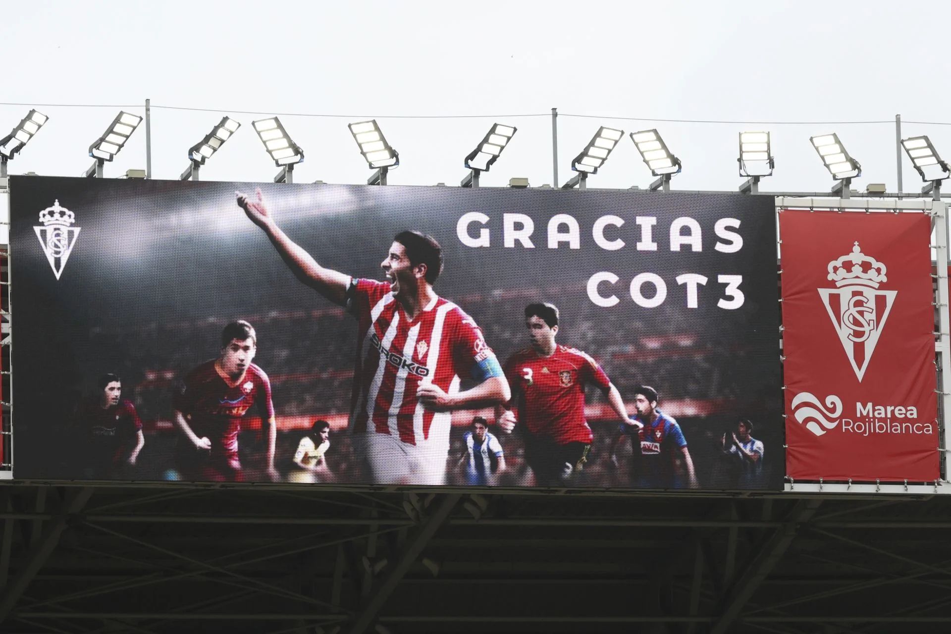 Sporting de Gijón - Cartagena: despedida a la temporada y a un inolvidable Cote, en imágenes