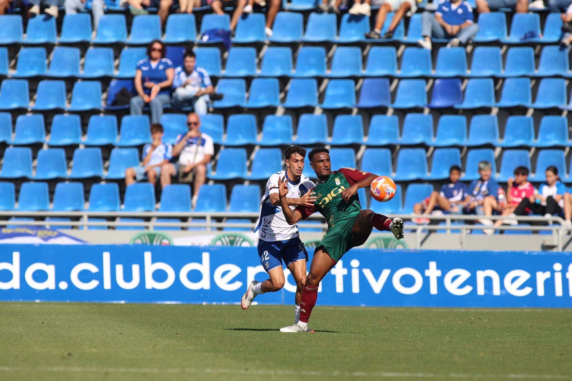 Las mejores imágenes del Tenerife - Real Oviedo