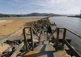 Playa de Misiego, en la ría de Villaviciosa.