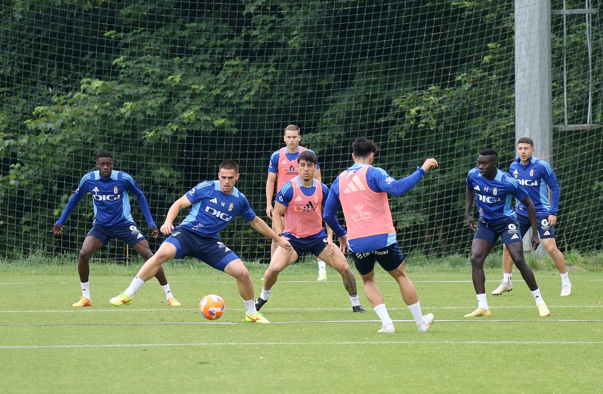 Entrenamiento del Real Oviedo de cara al partido ante el Deportivo