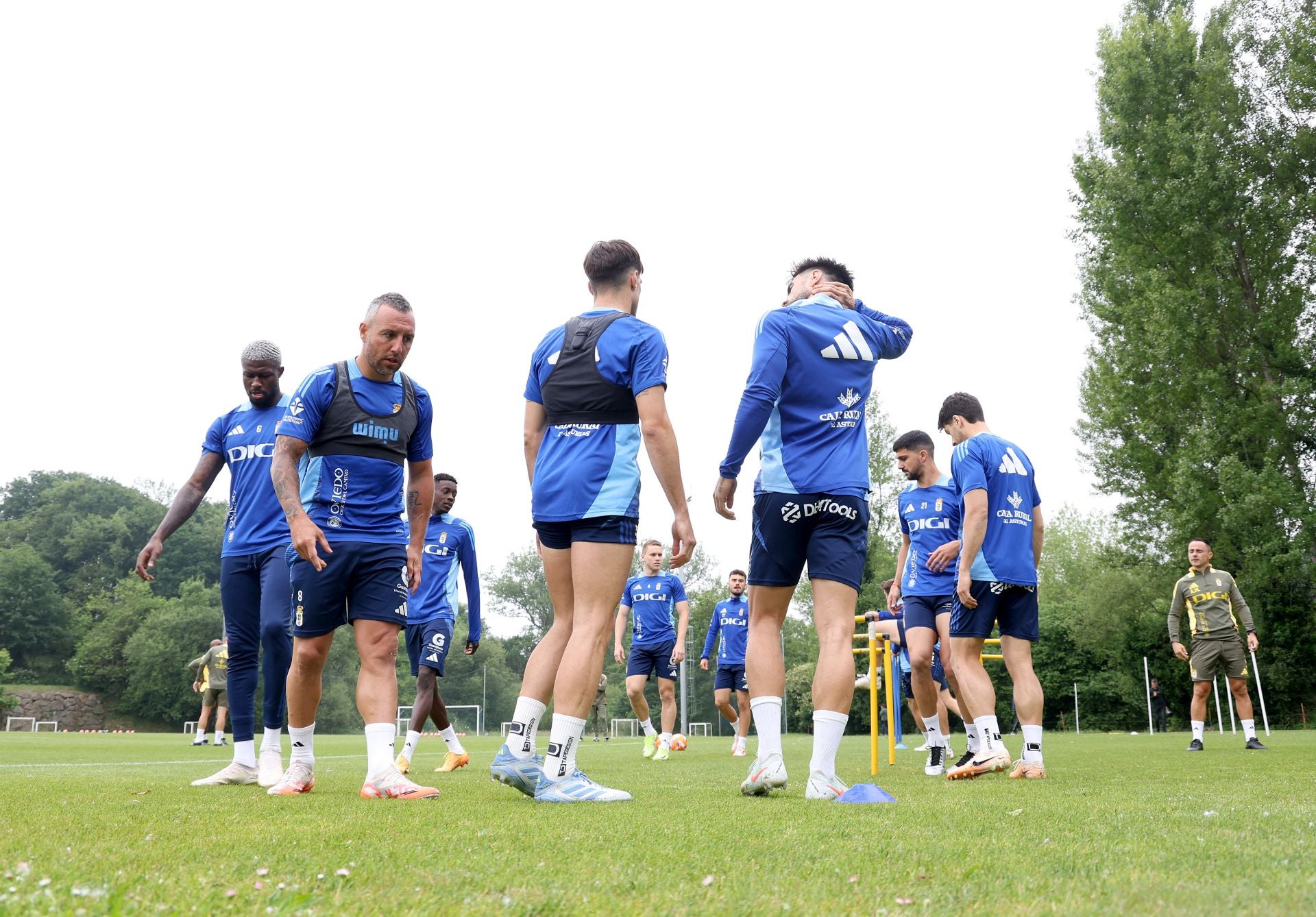 Entrenamiento del Real Oviedo de cara al partido ante el Deportivo