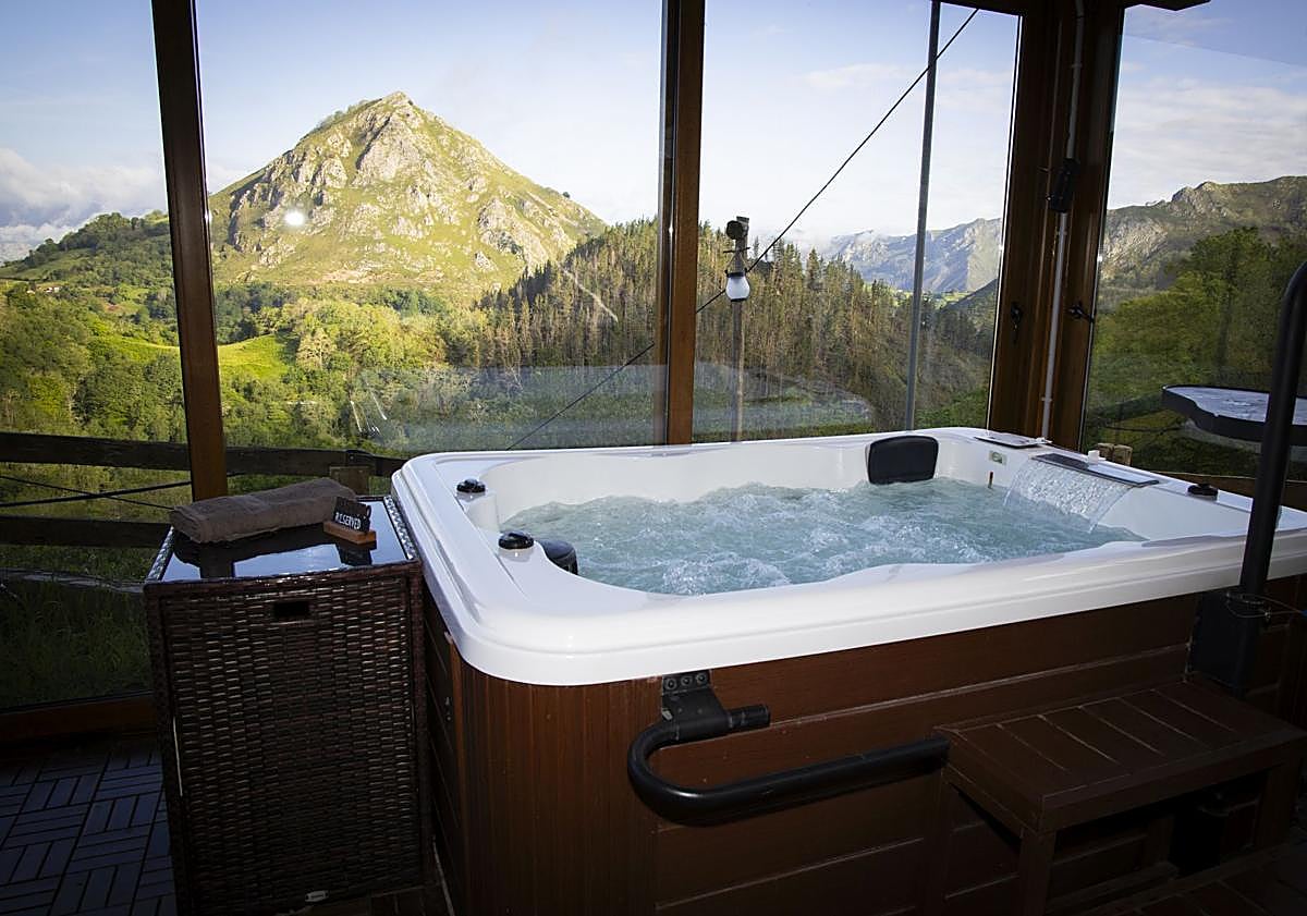 Imagen principal - Descubre Asturias Siempre: Los mejores planes en el Oriente de Asturias