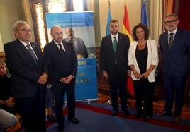 Salvador Fuente, Juan Cofiño, Adrián Barbón, Elena Marqués y Carlos Guerrero.