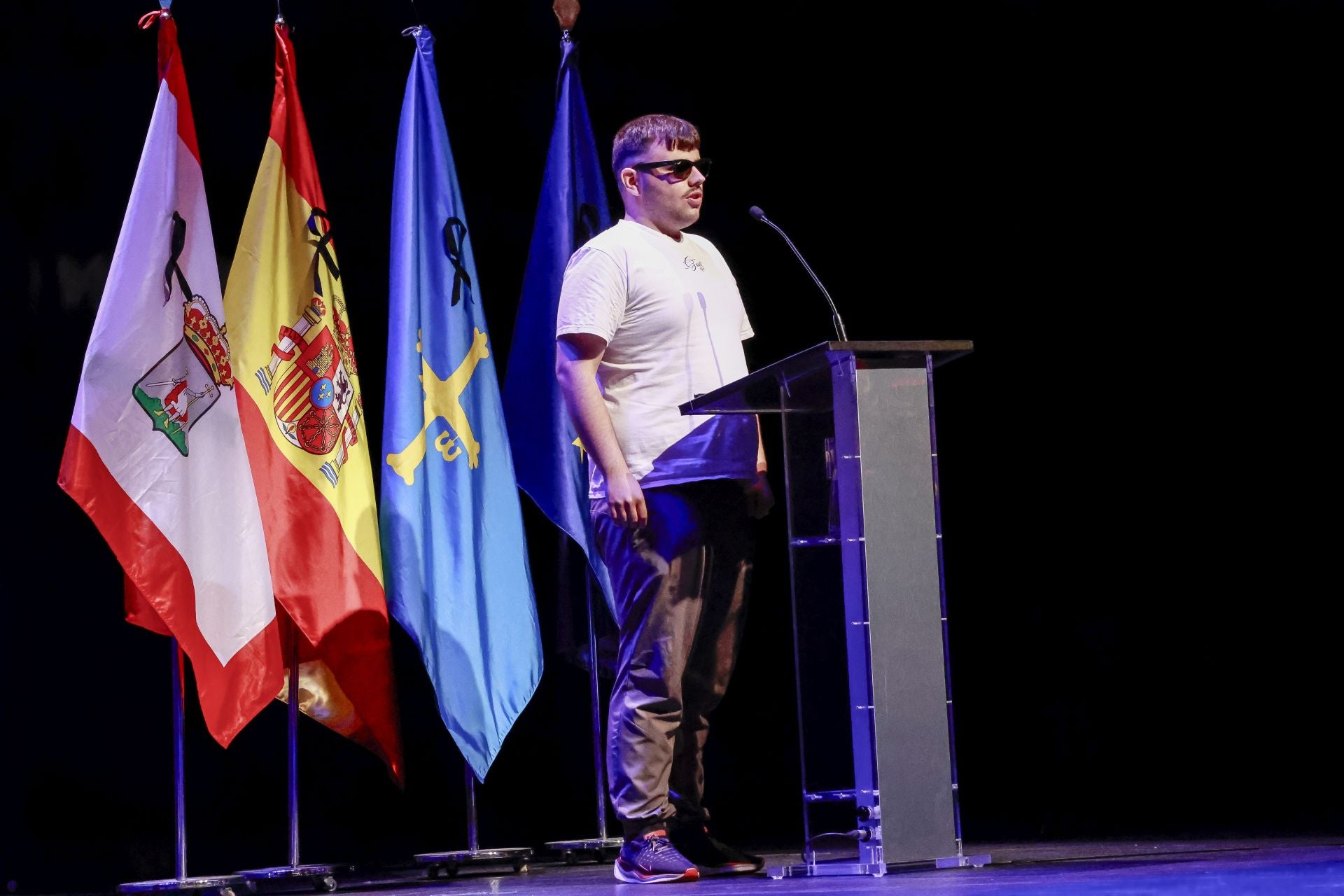 Alumnos extraordinarios: Premios al esfuerzo personal y a la excelencia académica, en imágenes