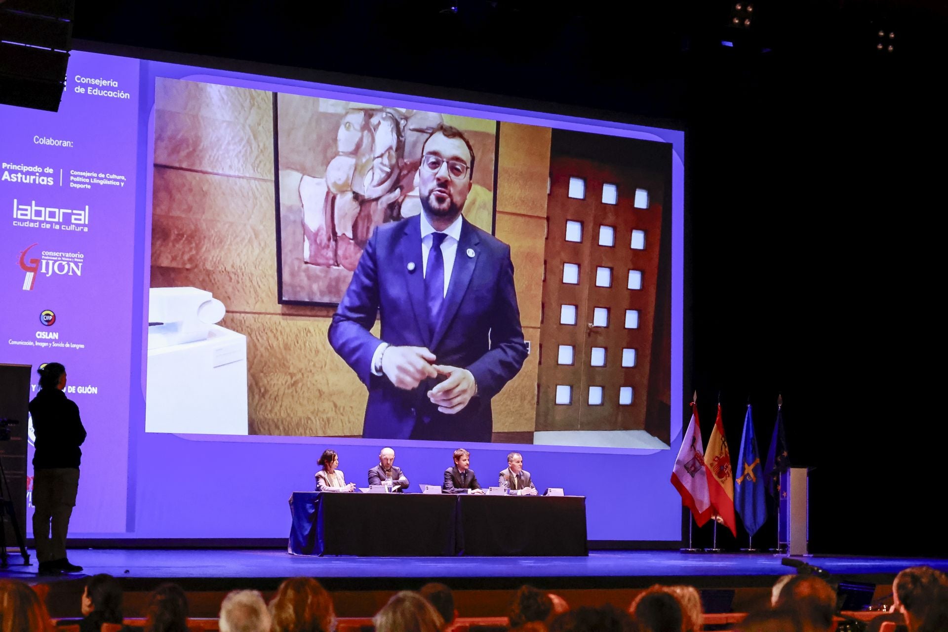 Alumnos extraordinarios: Premios al esfuerzo personal y a la excelencia académica, en imágenes